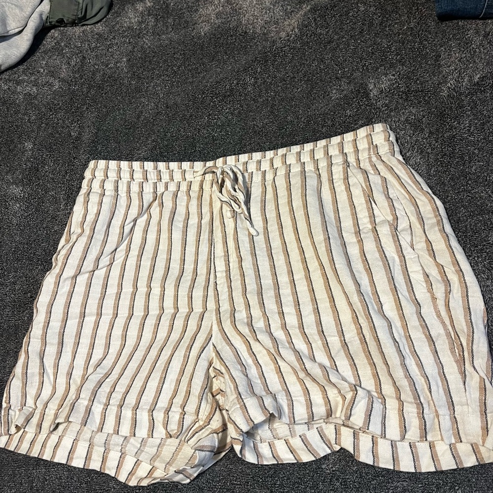 Old Navy High Waist Striped Shorts - Cream and Brown